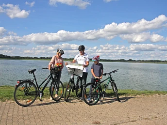 Rast auf der Germanenroute am Alfsee