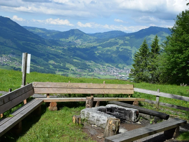 Feuerstelle Rohrboden mit Aussicht_bearb