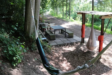 Feuerstelle Chrüterhäxli-Lilli-Brunnen Hergiswil