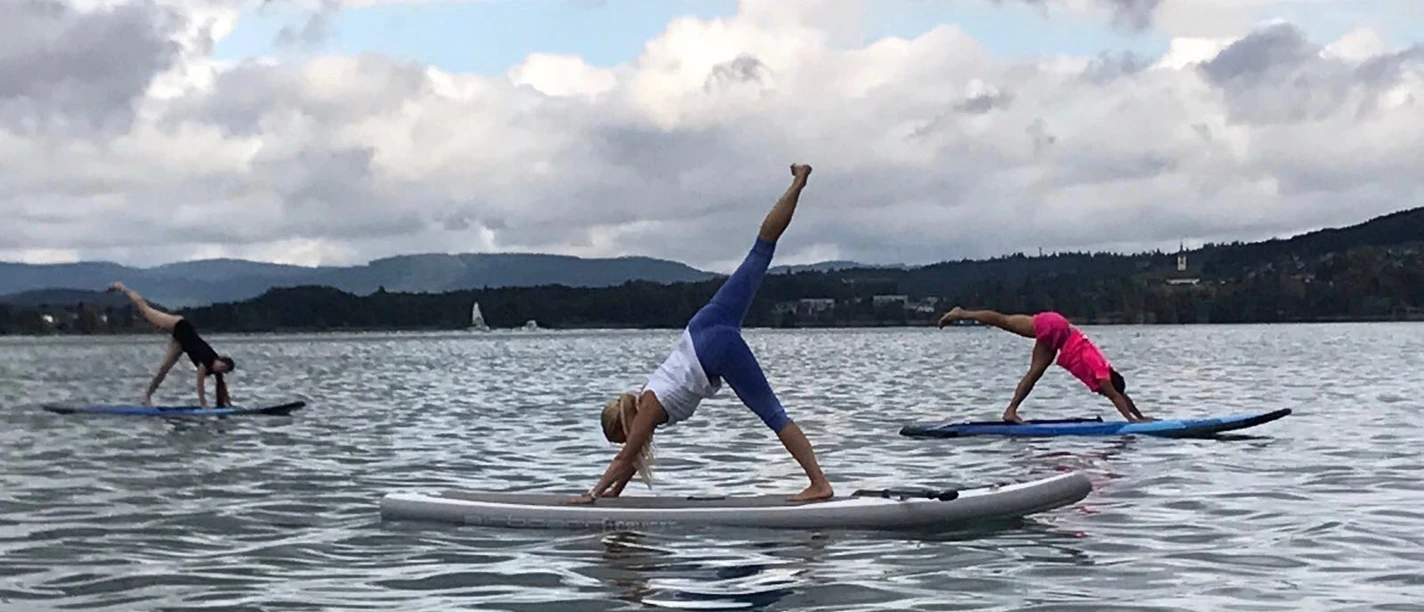 SUP Yoga auf dem Hallwilersee mit Chantal