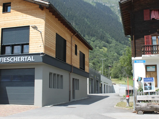 Themenweg Sauriertrail Fieschertal - Feuerstelle Brüchergand - Fieschertal