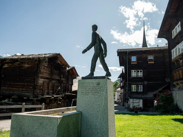 Denkmal Cäsar Ritz in Niederwald