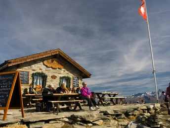 Wanderung vom Eggishorn via Märjelensee zur Fiescheralp