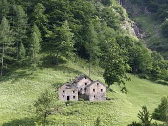 Hütten im Zwischbergental