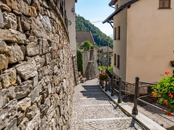 Gasse in Bognanco Fonti