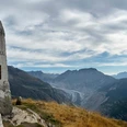 Tyndall Denkmal mit dem Aletschgletscher im Hintergrund