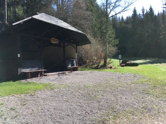 Die Ellbachhütte in Mitteltal lädt zu einem Abstecher ein.