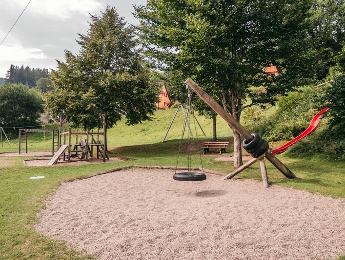 Spielplatz am Sportplatz in Friedrichstal