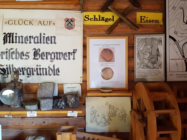 Glück auf im Erzbergwerk Silbergründle in Seebach