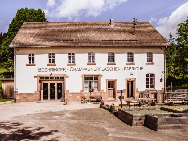 Kulturpark Glashütte Buhlbach - Blick auf das Turbinenhaus Kulturpark Glashütte Buhlbach - Blick auf das Turbinenhaus