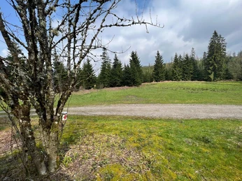 Gipfeldose an der Bismarckhütte auf dem Guldenberg