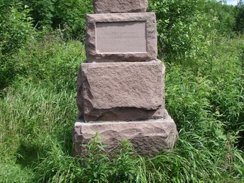 Grimmelshausen-Denkmal am Geißschleifsattel