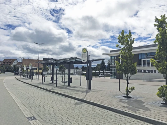 ZOB + Parkplatz Sporthalle und Festhalle Pfalzgrafenweiler