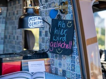 COFFEE & WAVES BUS_1.jpg