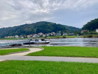 Ferry_in_Postelwitz