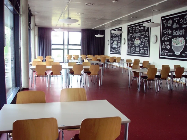 Mensa der Ostfalia Hochschule Salzgitter-Calbecht