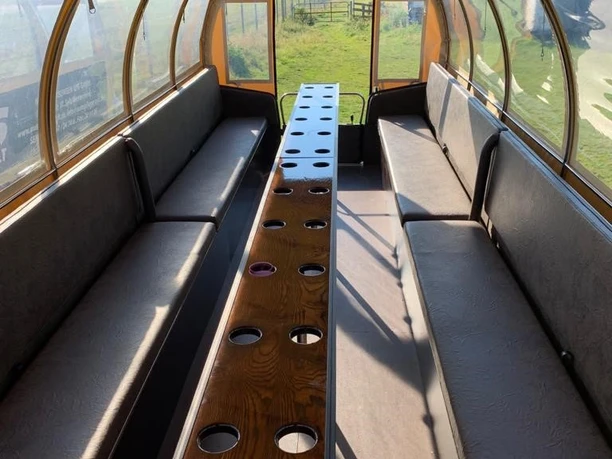 Kutsche_innen_Matthias Tölke.jpg