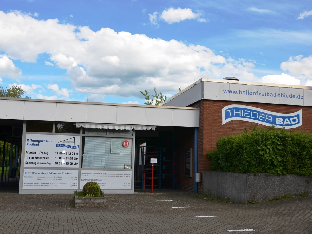 Hallenfreibad Salzgitter-Thiede