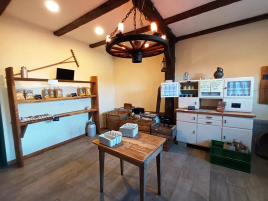 Innenansicht Strubes Hofladen in Salzgitter-Lobmachtersen