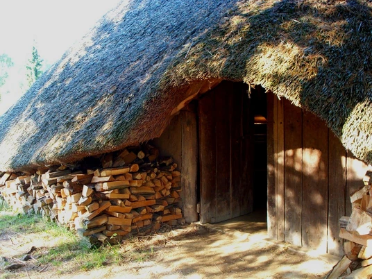 Archäologisches Zentrum Hitzacker Langhaus