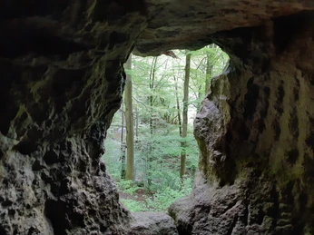 Fenster der Lippoldshöhle