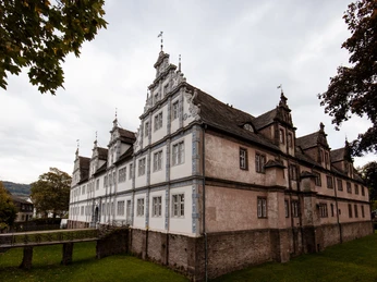 Weserrenaissanceschloss in Bevern