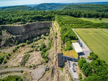 Luftbild natour.NAH.zentrum Schillat-Höhle