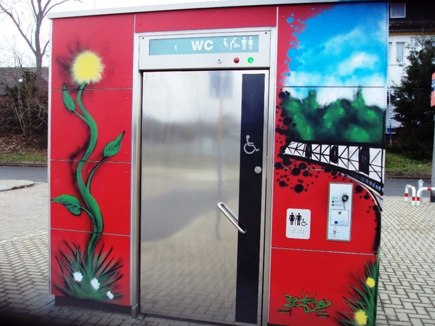 WC-Anlage am Bahnhof Salzgitter-Ringelheim WC-Anlage am Bahnhof Salzgitter-Ringelheim