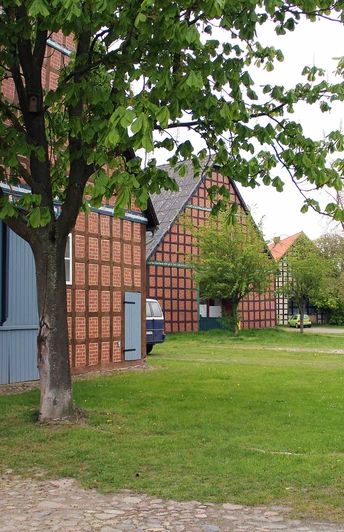 Blick in den Rundling Satemin