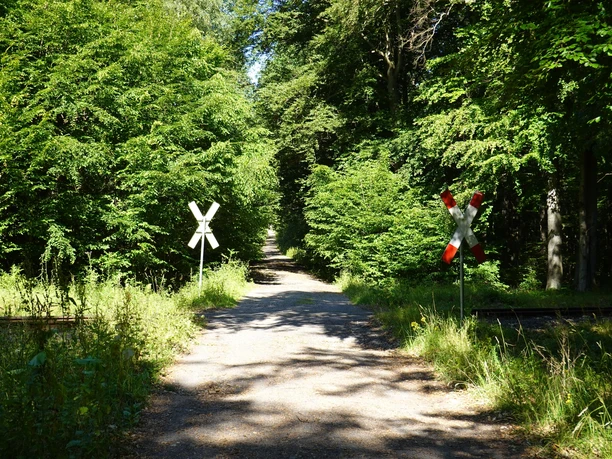 Bahnübergang an der Langen Allee