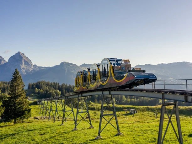 Standseilbahn Schwyz-Stoos