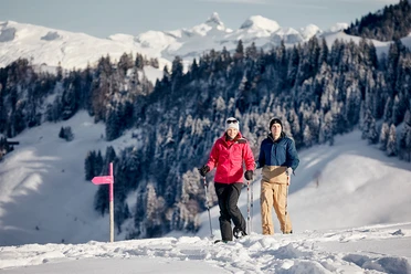 Schneeschuhlaufen auf dem Stoos