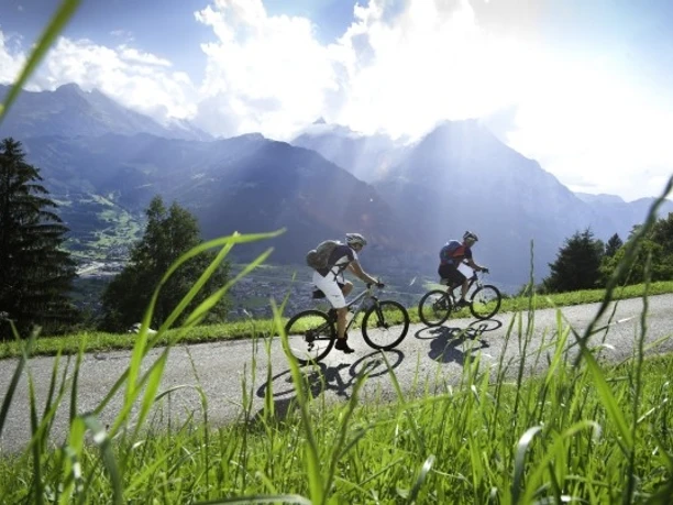 Bike-Tour Urner Unterland: Viel Abwechslung - und Altdorf immer im Blickfeld!