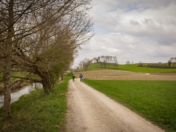 Gemütlich der Suhre entlang