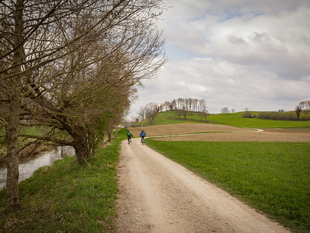 Gemütlich der Suhre entlang
