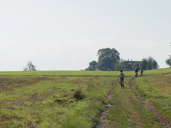 Zwischen Schwarzenbach und Erlosen