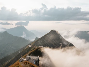 Mystische Stimmung auf dem Brienzer Rothorn in Sörenberg