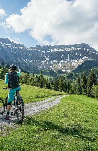 Rund um die Schrattenfluh