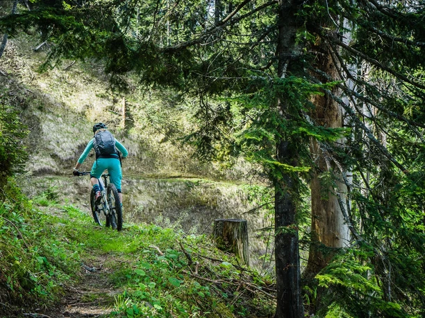 Rund um die Schrattenfluh