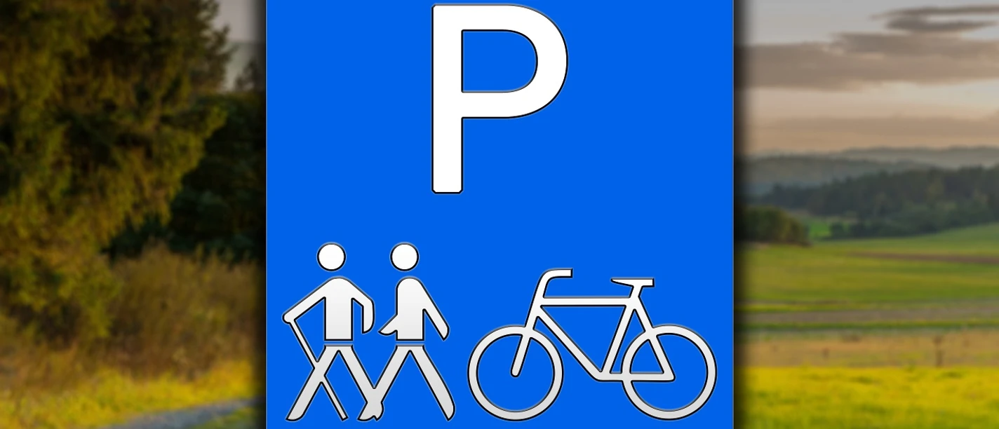 Rad- und Wanderparkplatz in der Region Edersee