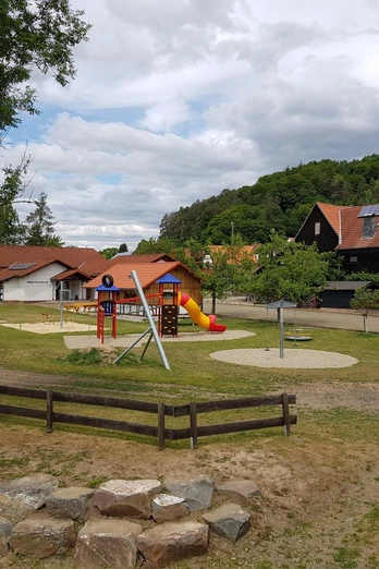 Erlebnisrastplatz Tor zum Orketal bei Ederbringhausen mit Spielplatz