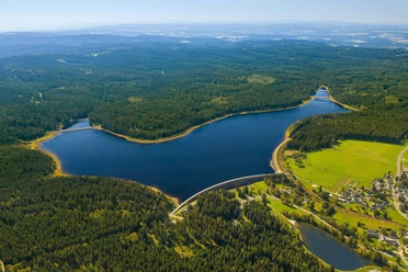 Blick auf die Talsperre Muldenberg