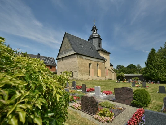 Die Kirche in Dobia vor der Sanierung