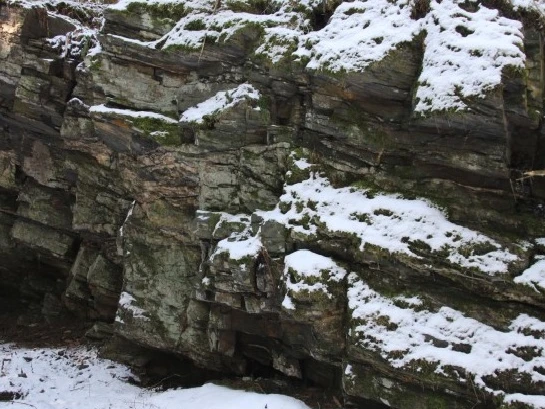 Felsformation nahe Elsenfelsen