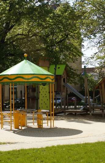 Spielplatz August-Bebel-Platz, Görlitz