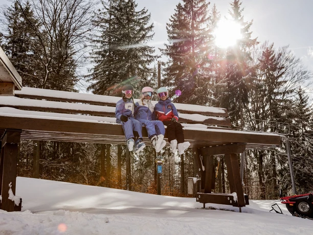 Riesenbank Erlbach Kegelberg