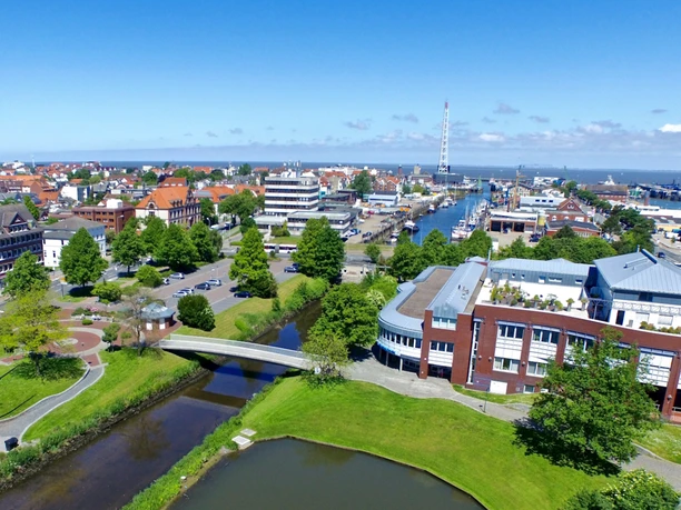 Luftbild (c) Nordseeheilbad Cuxhaven GmbH hohe Auflösung.jpg