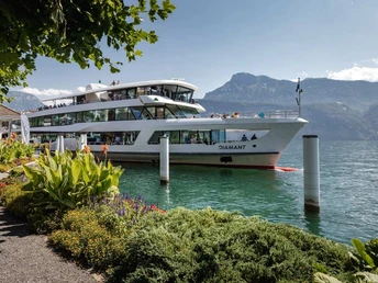 Endstation Gersau: Auf dem Schiff können Sie Ihre Beine und Seele baumeln lassen