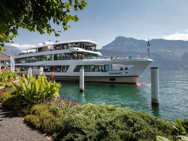 Endstation Gersau: Auf dem Schiff können Sie Ihre Beine und Seele baumeln lassen