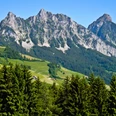 Blick auf den Haggenspitz, den Kleinen Mythen und den Grossen Mythen.